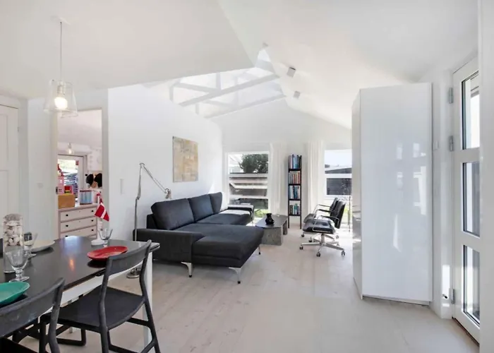 بيت للعطل Exclusive Architect Designed House